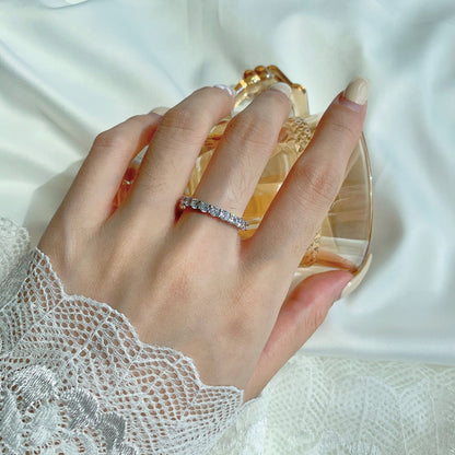 [Kismet Jewels ]Sparkling Round Cut Tennis Ring