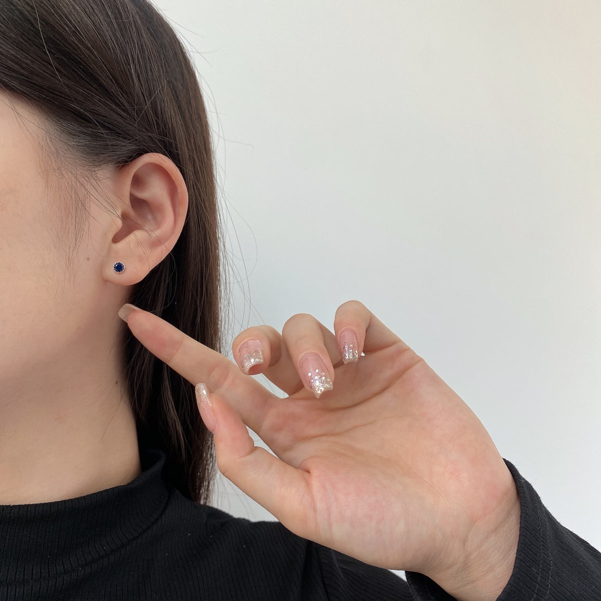 [Kismet Jewels ]Sparkling Colorful Round Shape Earrings