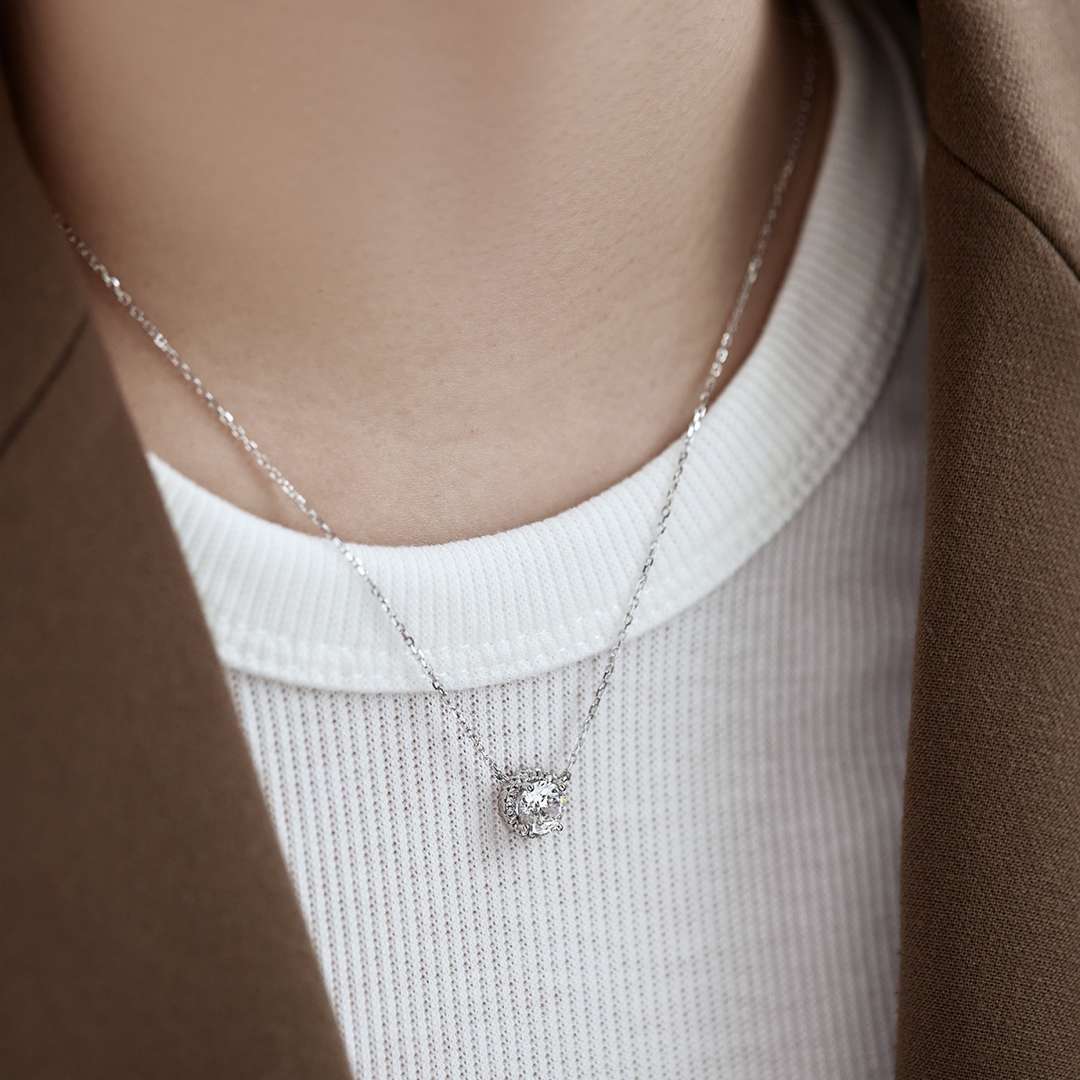 [Kismet Jewels ]Luxurious Round Cut Necklace