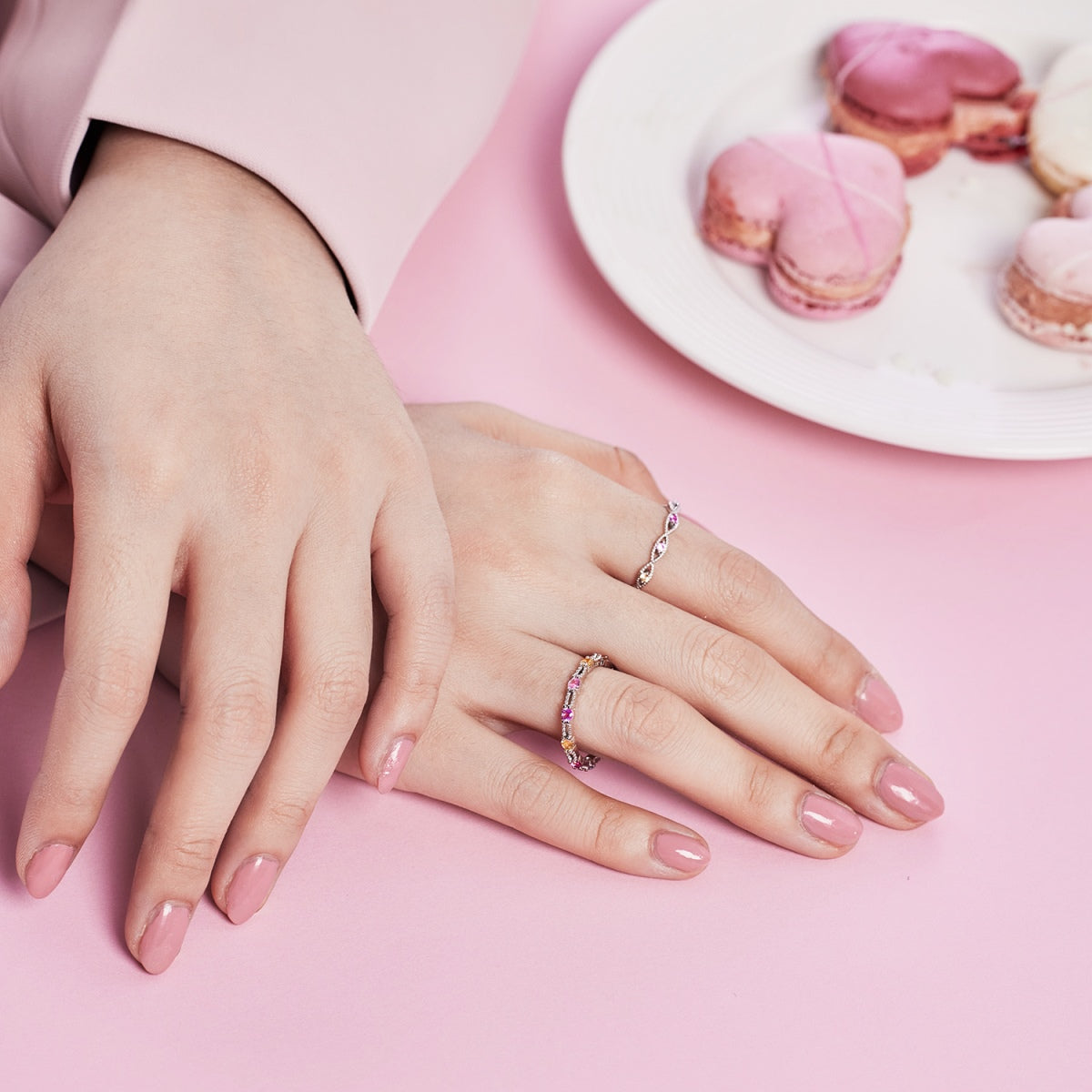 [Kismet Jewels ]Sparkling Colorful Round Cut Tennis Ring
