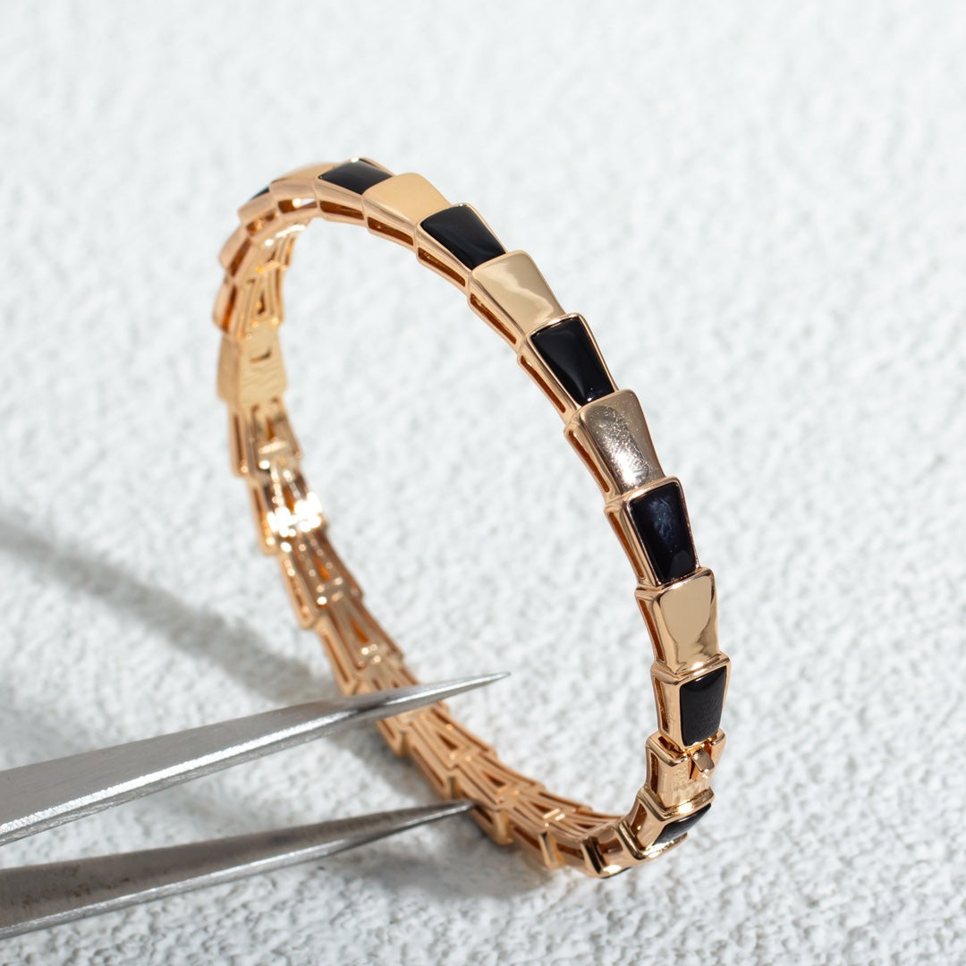 [Kismet Jewels ]SERPENTI BRACELET PINK GOLD ONYX