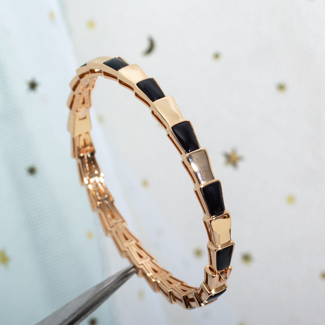 [Kismet Jewels ]SERPENTI BRACELET PINK GOLD ONYX