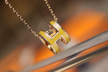 [Kismet Jewels ]POP H PEDANT PINK GOLD
