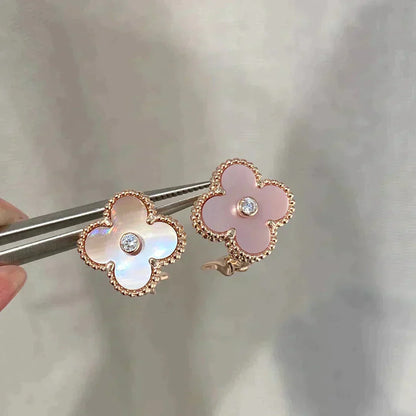[Kismet Jewels ]CLOVER MEDIUM 1 MOTIFS  PINK MOP DIAMOND EARRINGS