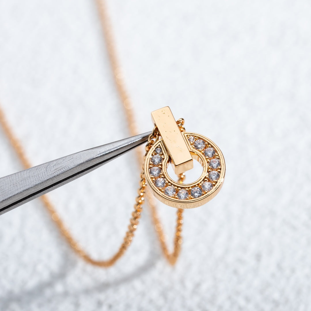 [Kismet Jewels ]GARI NECKLACE PINK GOLD DIAMOND