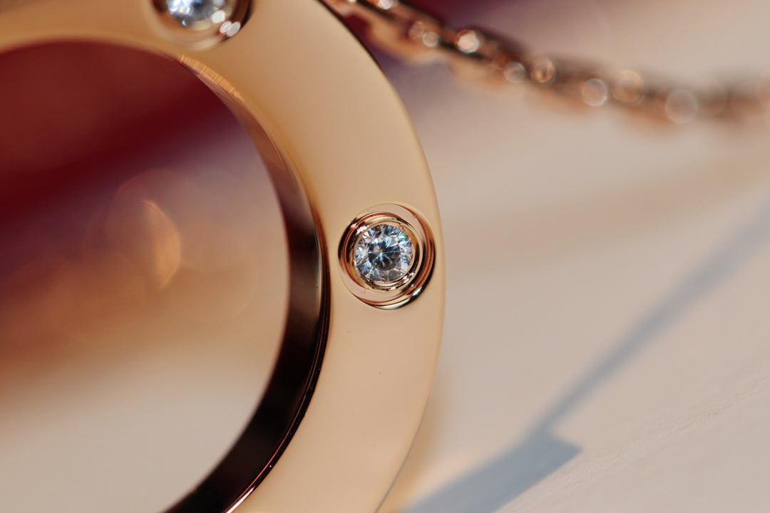 [Kismet Jewels ]LOVE NECKLACE 16MM 6 DIAMONDS PINK GOLD