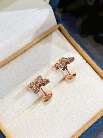 [Kismet Jewels ]STAR DIAMOND EARRINGS