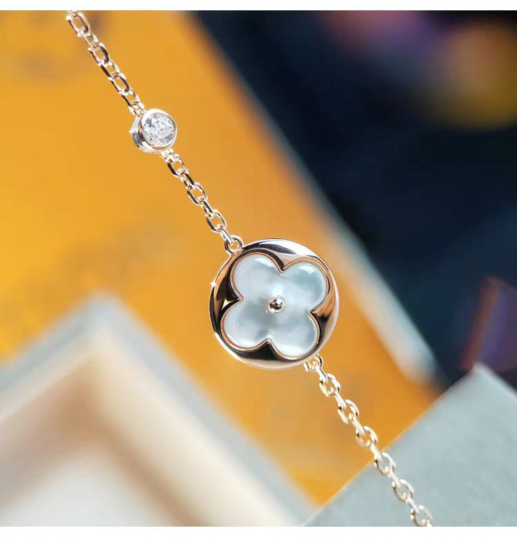 [Kismet Jewels ]SUN MOP GOLD 1 DIAMOND NECKLACE