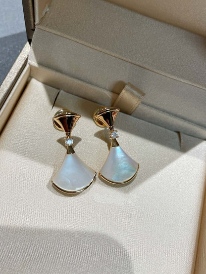 [Kismet Jewels ]DREAM MOP 1 DIAMOND EARRINGS