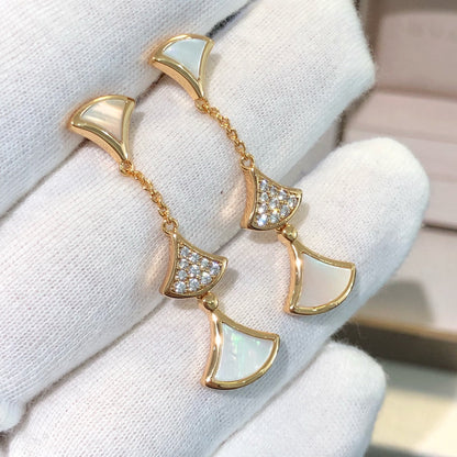 [Kismet Jewels ]DREAM EARRINGS 3 MOTIFS DIAMOND MOP PINK GOLD