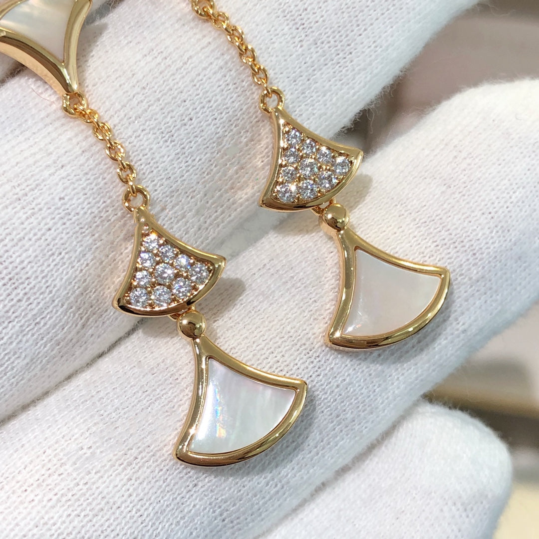 [Kismet Jewels ]DREAM EARRINGS 3 MOTIFS DIAMOND MOP PINK GOLD
