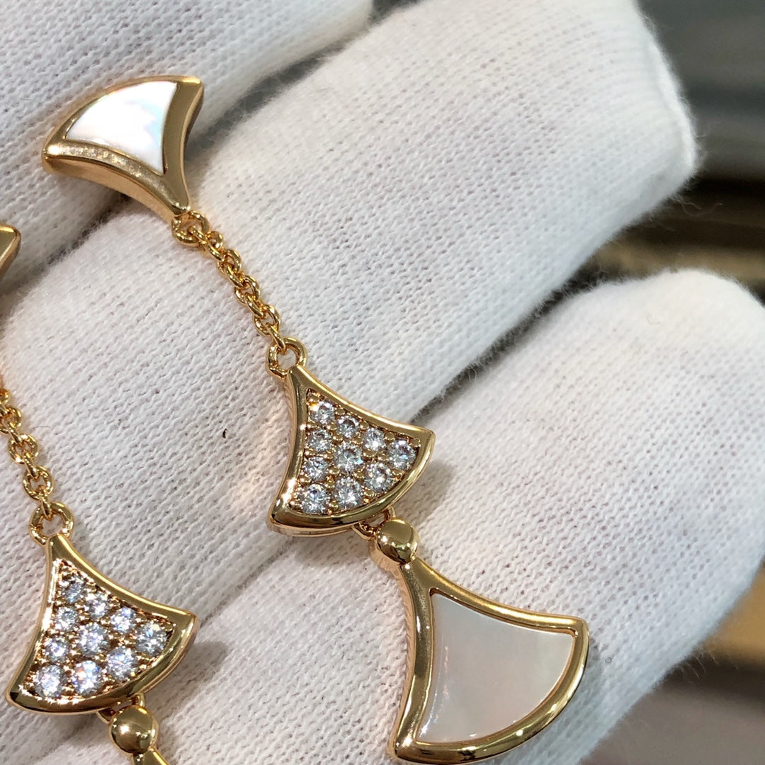 [Kismet Jewels ]DREAM EARRINGS 3 MOTIFS DIAMOND MOP PINK GOLD