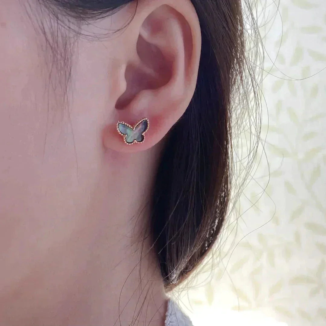 [Kismet Jewels ]BUTTERFLY DARK MOP  EARRINGS
