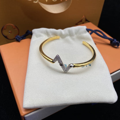 [Kismet Jewels ]VOLTE UPSITE DOWN DIAMOND GOLD OPEN BRACELET
