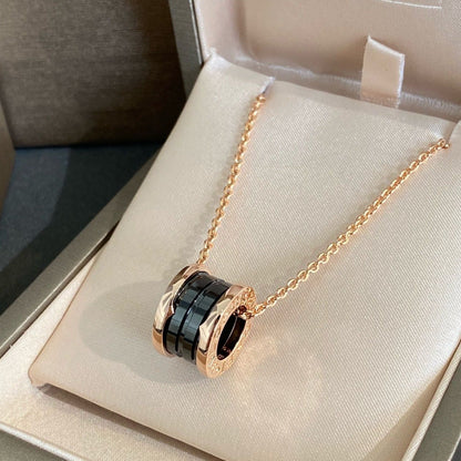 [Kismet Jewels ]ZERO 1 BLACK CERAMIC PINK GOLD NECKLACE