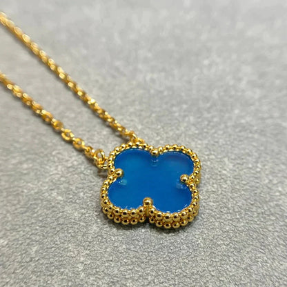 [Kismet Jewels ]CLOVER 15MM BLUE AGATE NECKLACE