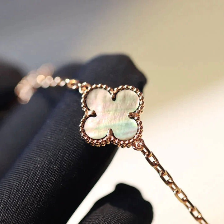 [Kismet Jewels ]CLOVER 20 MOTIFS DARK MOP DIAMOND  NECKLACE