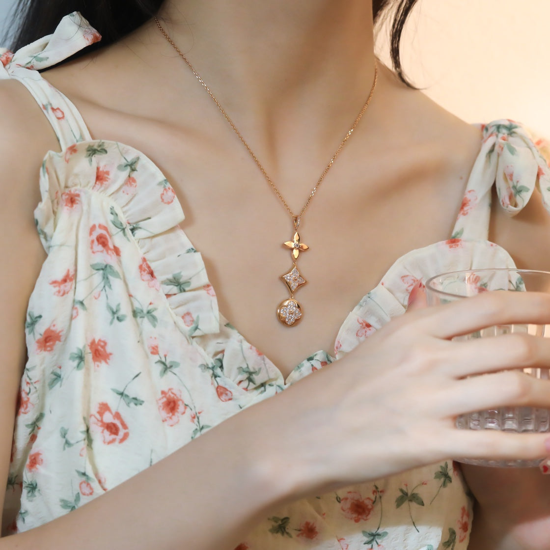 [Kismet Jewels ]STAR AND SUN DIAMOND PINK GOLD NECKLACE