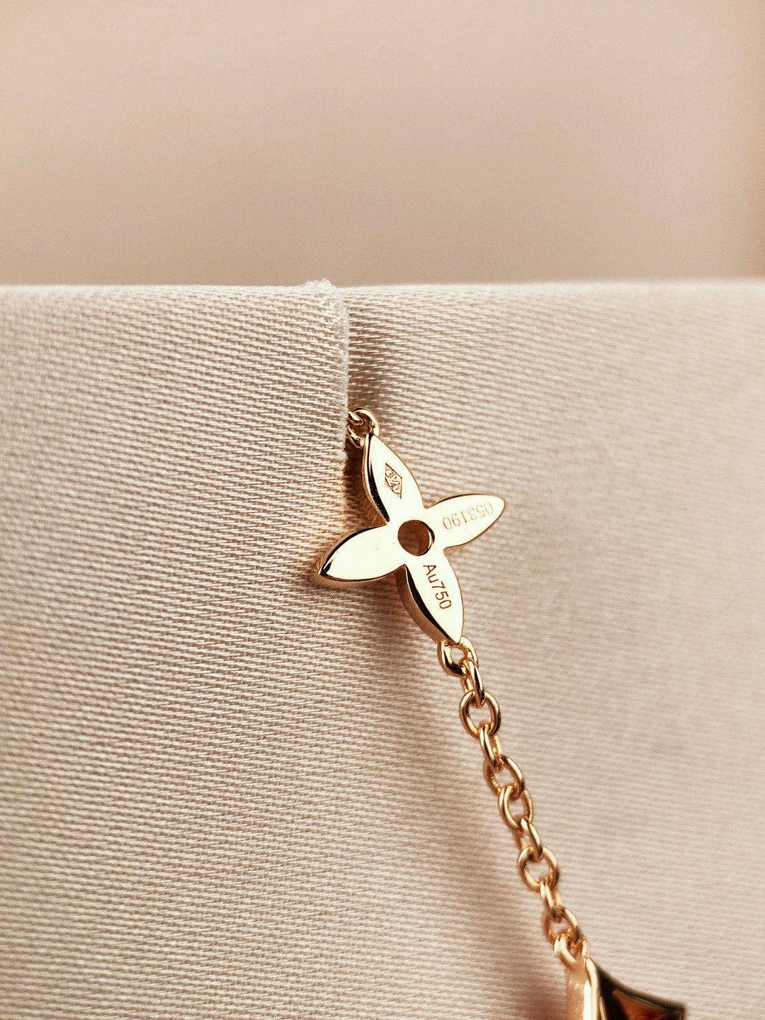 [Kismet Jewels ]STAR AND SUN 7 MOTIFS GOLD BRACELET