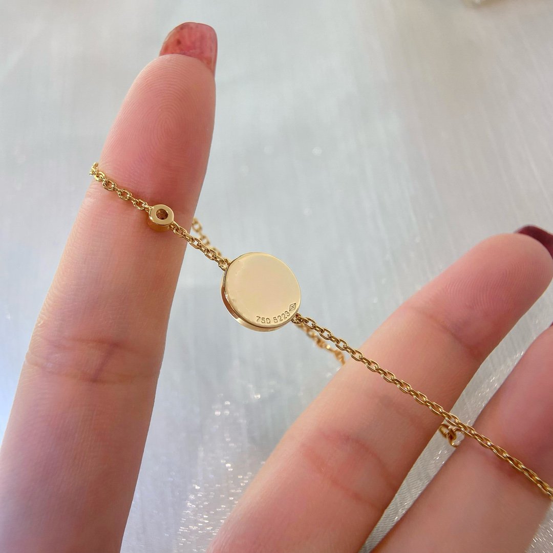 [Kismet Jewels ]SUN PEDANT CARNELIAN BRACELET