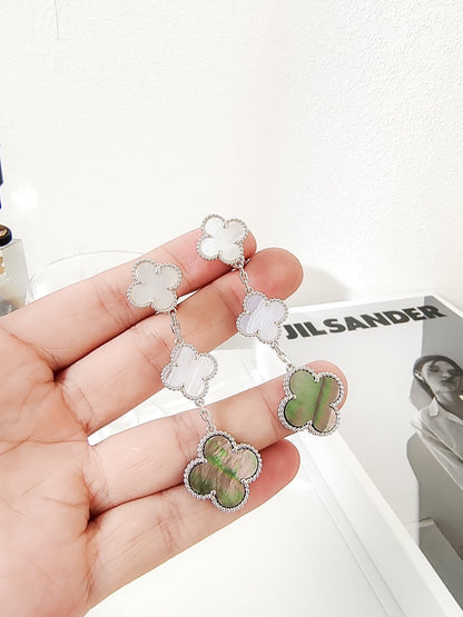 [Kismet Jewels ]CLOVER 3 MOTIFS CHALCEDONY DARK MOP SILVER EARRINGS