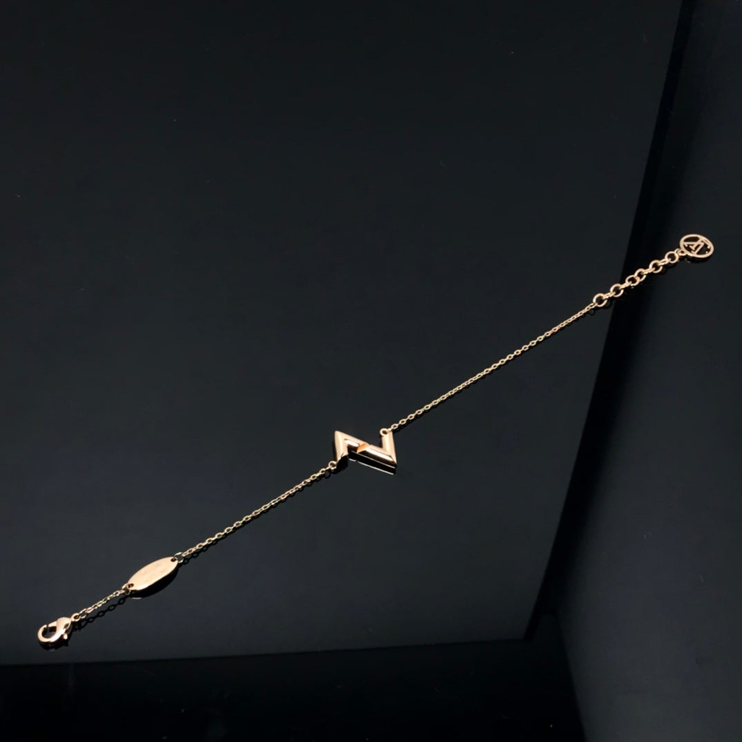 [Kismet Jewels ]VOLT LV LOGO BRACELET