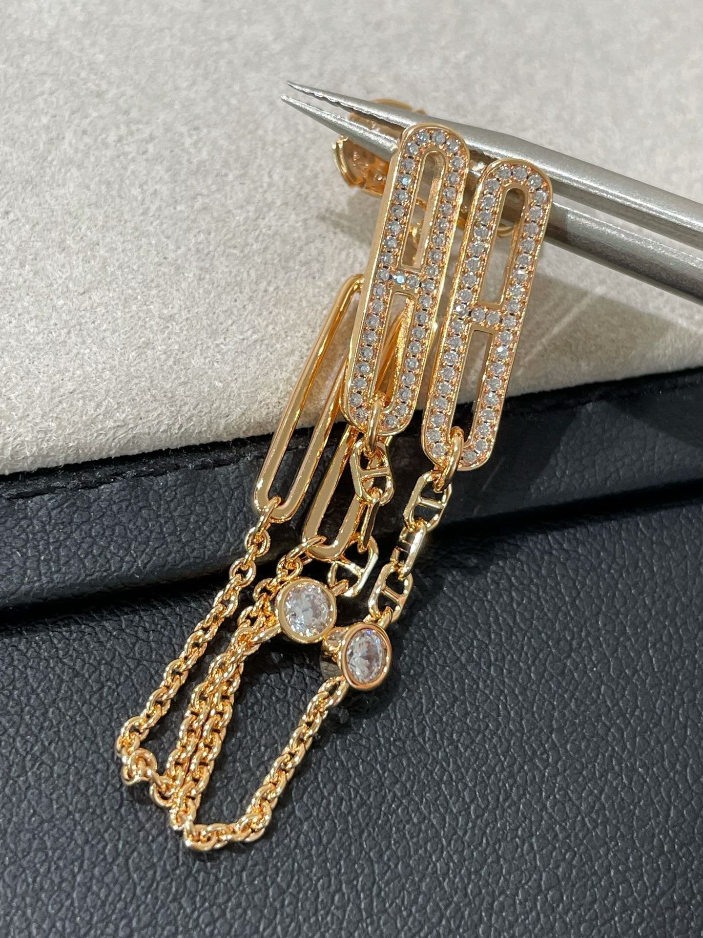 [Kismet Jewels ]CHAINE CHAOS DIAMOND DROP EARRINGS