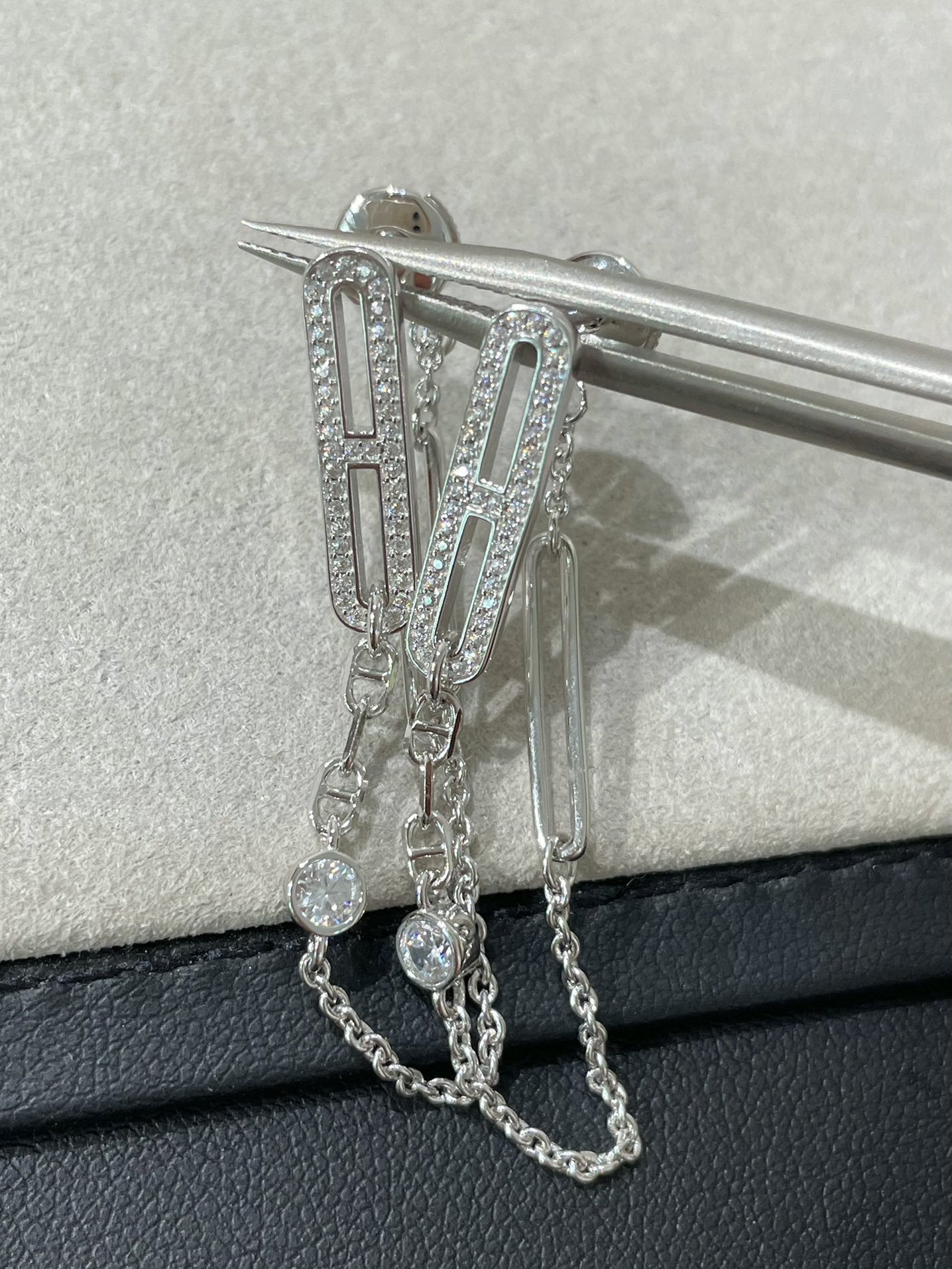 [Kismet Jewels ]CHAINE CHAOS DIAMOND DROP EARRINGS