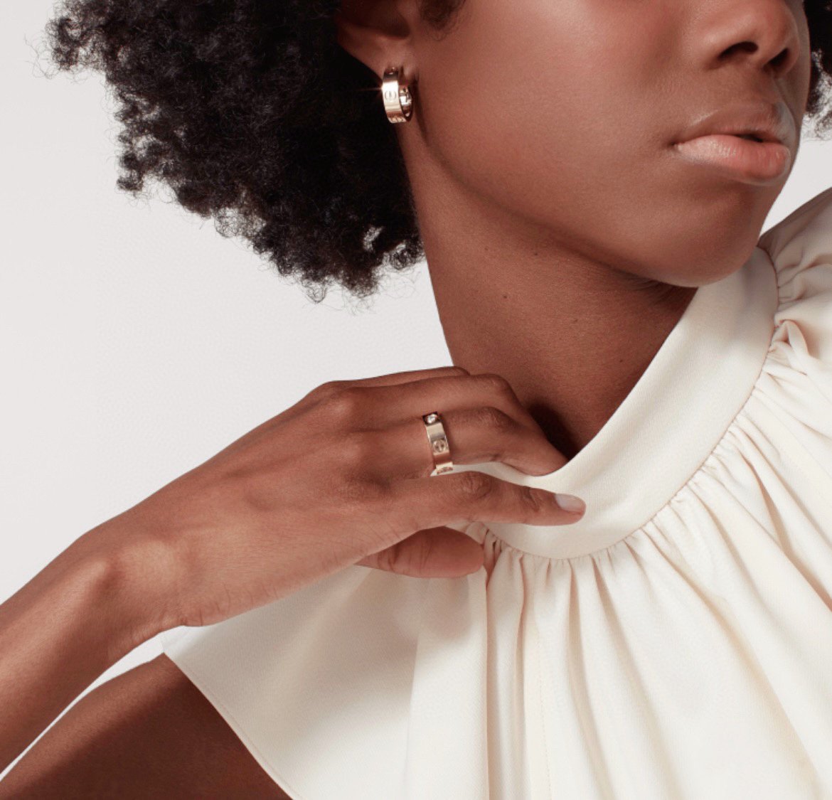 [Kismet Jewels ]LOVE 5.5MM EARRINGS