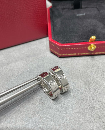 [Kismet Jewels ]LOVE 5.5MM EARRINGS