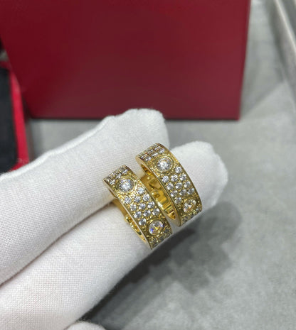 [Kismet Jewels ]LOVE 5.5MM DIAMOND PAVED EARRINGS