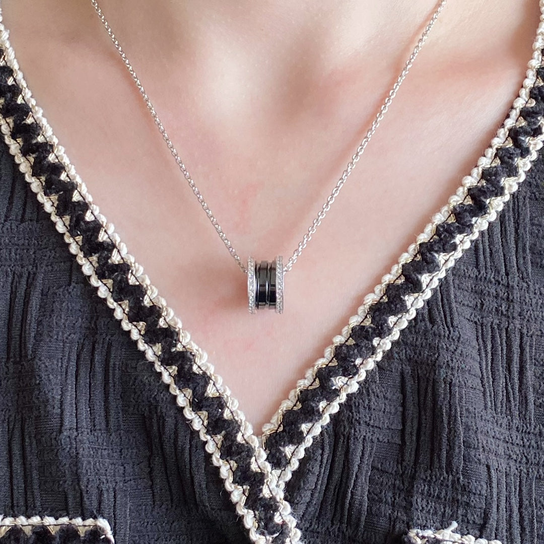 [Kismet Jewels ]ZERO 1 DIAMOND CERAMIC NECKLACE