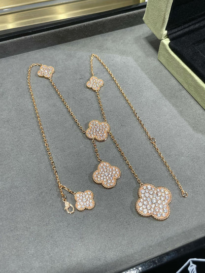 [Kismet Jewels ]CLOVER 6 MOTIF DIAMOND PAVED NECKLACE