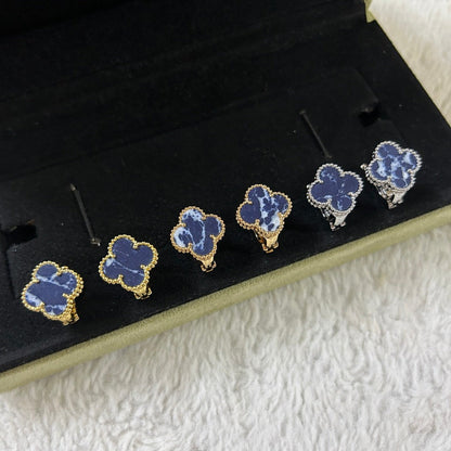 [Kismet Jewels ]CLOVER PIETERSITE MEDIUM STUD EARRINGS