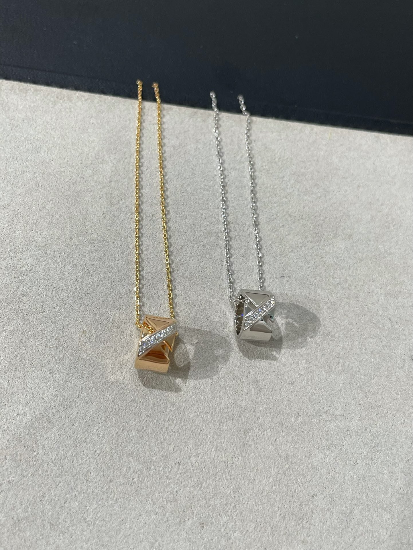 [Kismet Jewels ]LIENS EVIDENCE DIAMOND NECKLACE