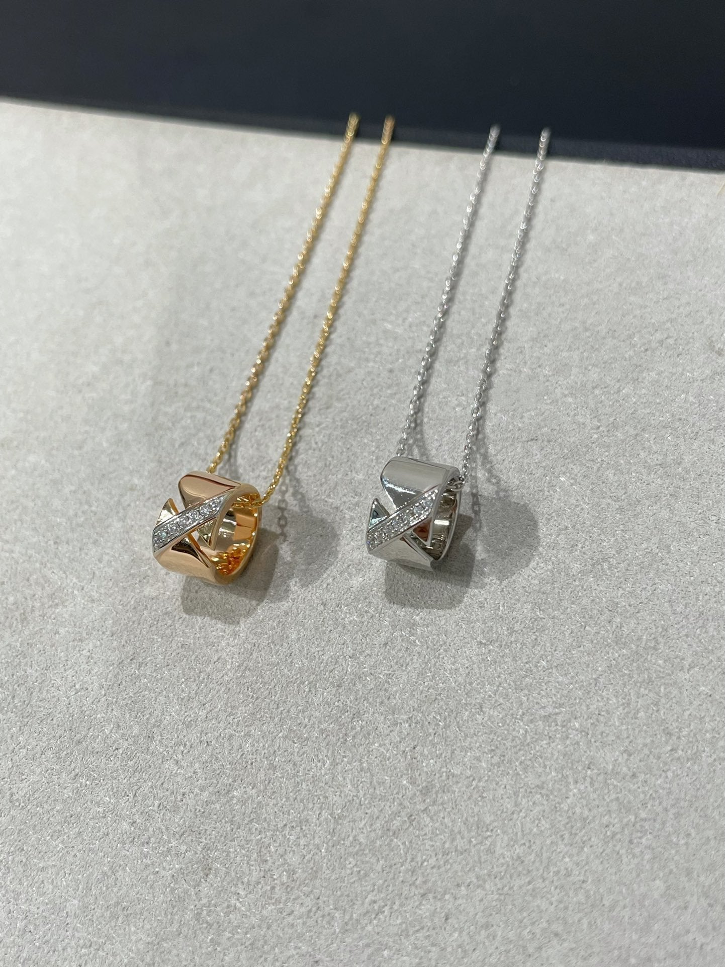 [Kismet Jewels ]LIENS EVIDENCE DIAMOND NECKLACE