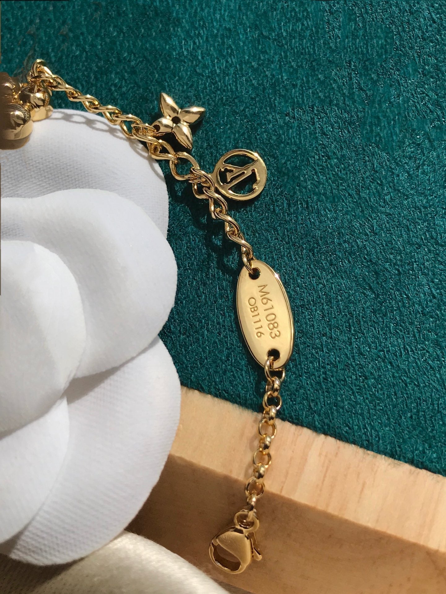 [Kismet Jewels ]BLOOMING PINK GOLD MOP BRACELET