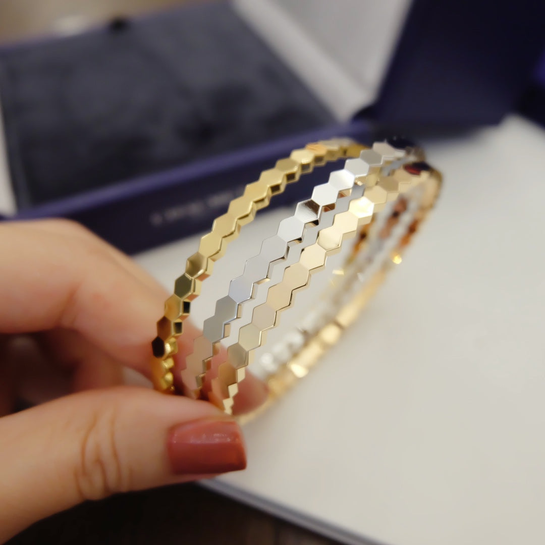 [Kismet Jewels ]BEE LOVE BRACELET