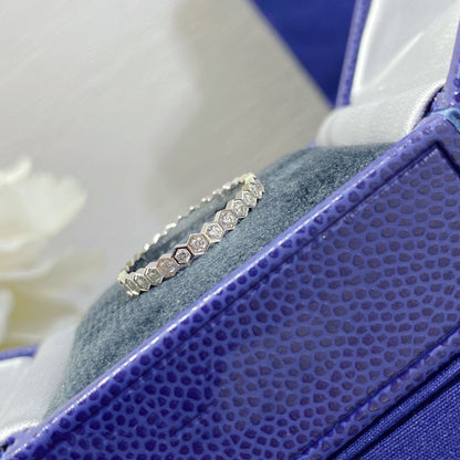 [Kismet Jewels ]BEE LOVE DIAMOND PAVED SMALL RING