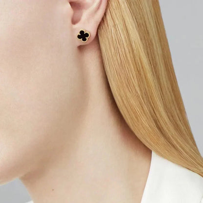 [Kismet Jewels ]CLOVER MINI 9.5MM BLACK MOP EARRINGS
