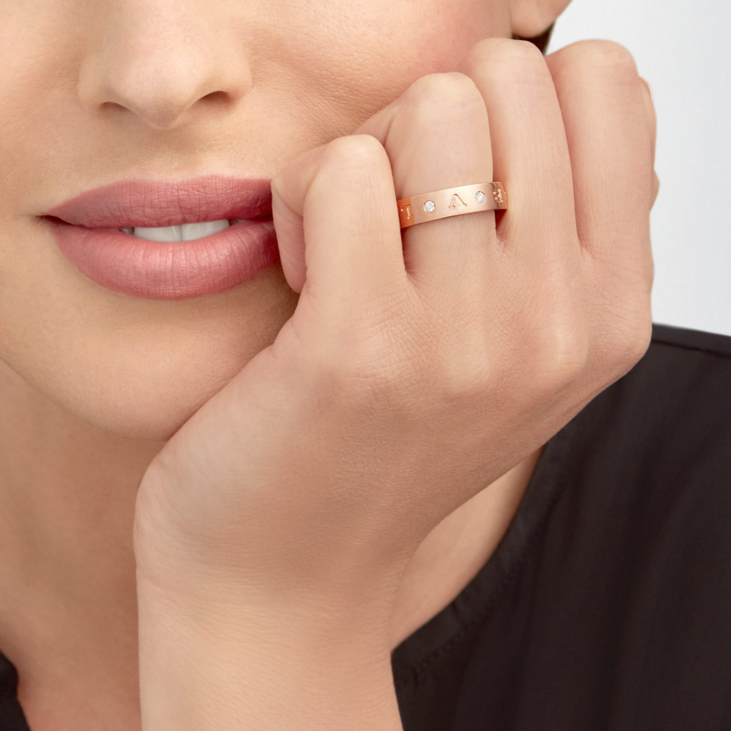 [Kismet Jewels ]ZERO 1 ESSENTIAL PINK GOLD BAND WITH DIAMONDS RING
