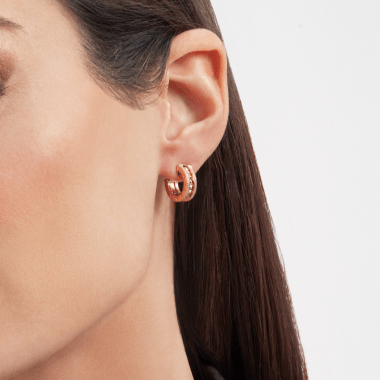 [Kismet Jewels ]ZERO 1 ROCK GOLD EARRINGS WITH STUDDED SPIRAL AND PAVED DIAMONDS