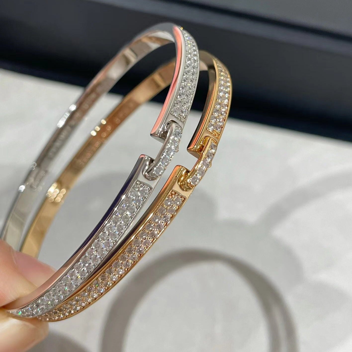[Kismet Jewels ]LIENS VIDENCE DIAMOND PAVED BRACELET