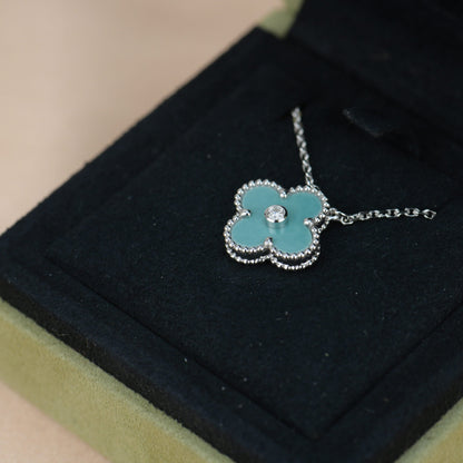 [Kismet Jewels ]CLOVER 15MM DIAMOND SVRES PORCELAIN  NECKLACE SILVER