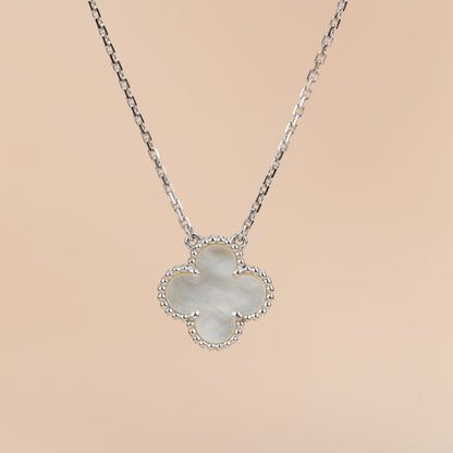 [Kismet Jewels ]CLOVER  15MM WHITE MOTHER-OF-PEARL SILVER