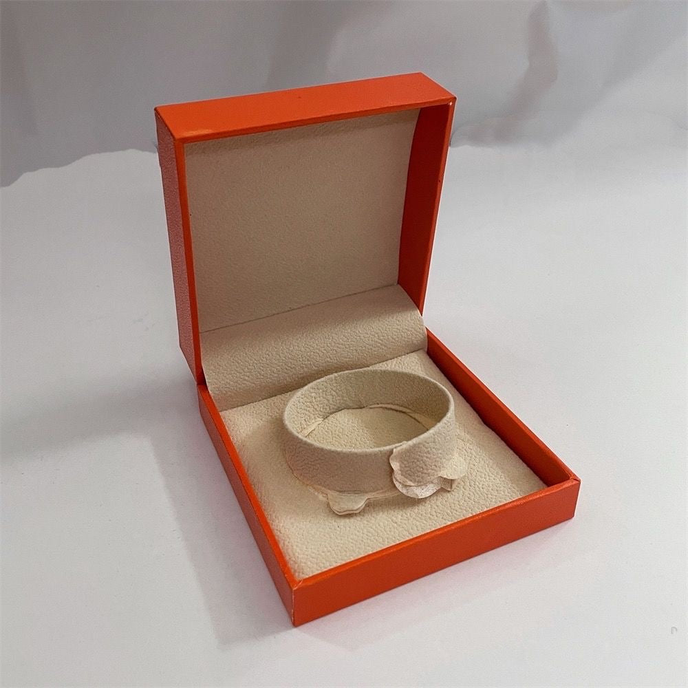 [Kismet Jewels ]HM BRACELET NECKLACE RING BOX GIFT BAG