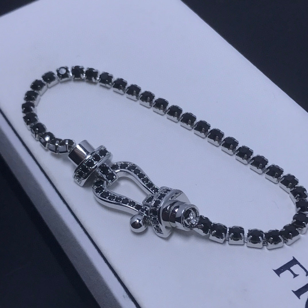 [Kismet Jewels ]FORCE  LARGE HORSESHOE FULL DIAMOND TENNIS BRACELET
