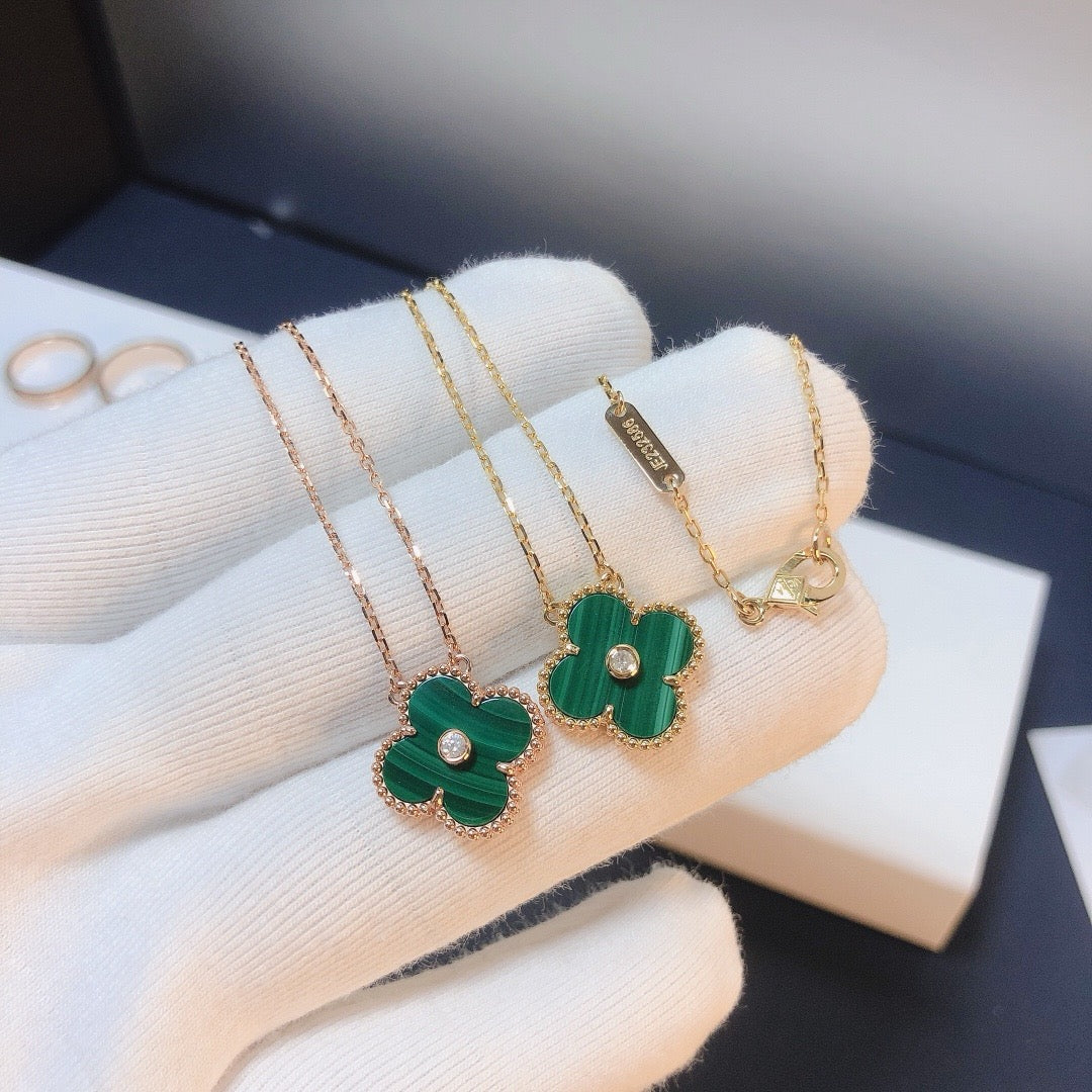 [Kismet Jewels ]CLOVER 15MM DIAMOND TURQUOISE NECKLACE