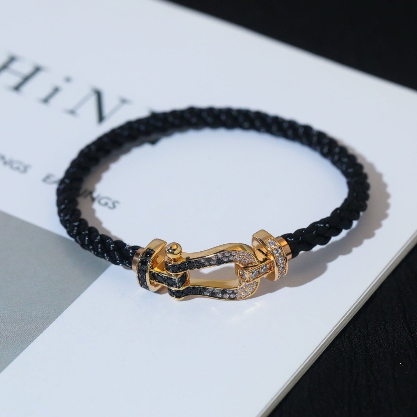 [Kismet Jewels ]FORCE LARGE HORSESHOE BLACK WHITE DIAMOND BRACELET ROSE GOLD