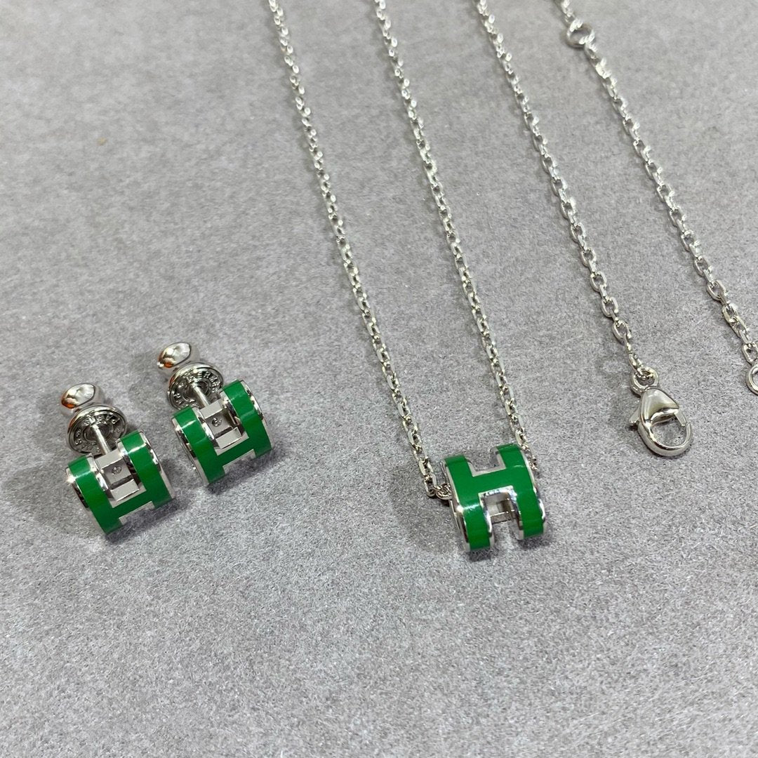 [Kismet Jewels ]POP H GREEN NECKLACE SILVER AND GOLD